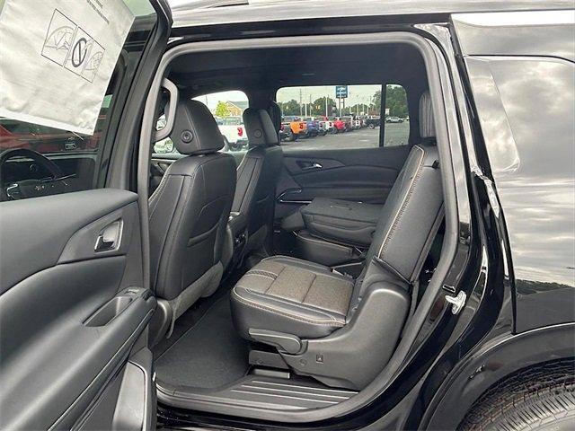 new 2025 Chevrolet Traverse car, priced at $59,094