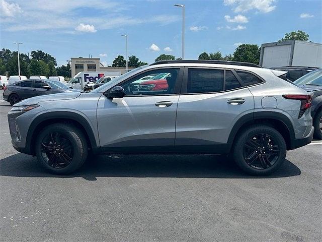 new 2025 Chevrolet Trax car, priced at $26,194