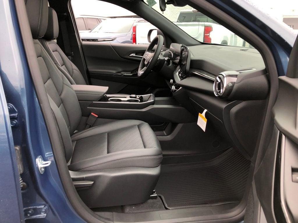 new 2026 Chevrolet Equinox car, priced at $37,410