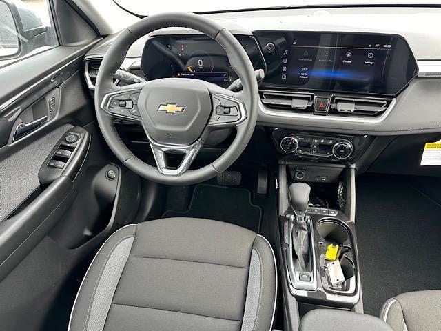 new 2024 Chevrolet TrailBlazer car, priced at $28,988