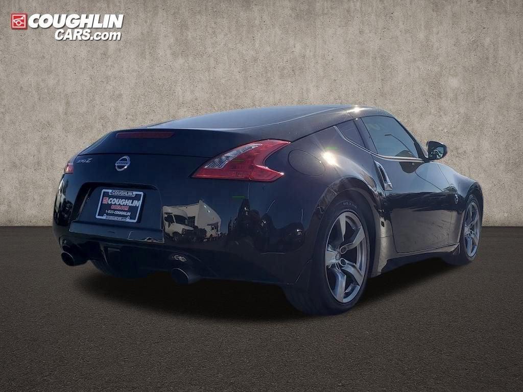 used 2009 Nissan 370Z car, priced at $10,900