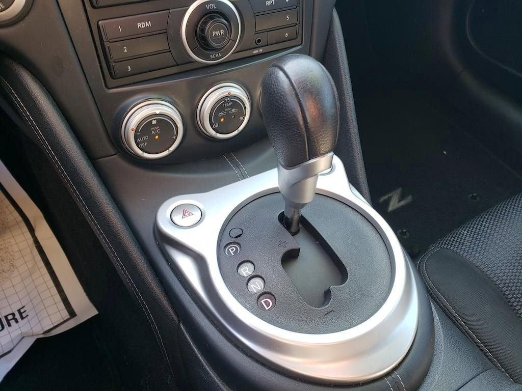 used 2009 Nissan 370Z car, priced at $10,900