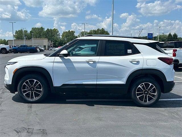 new 2026 Chevrolet TrailBlazer car, priced at $25,900