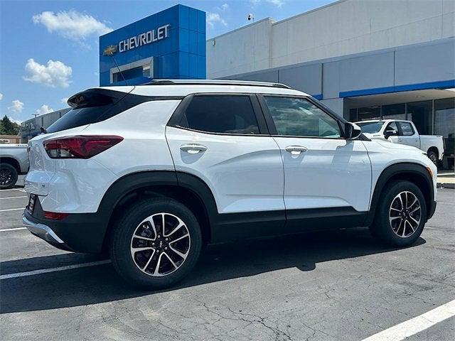 new 2026 Chevrolet TrailBlazer car, priced at $25,900