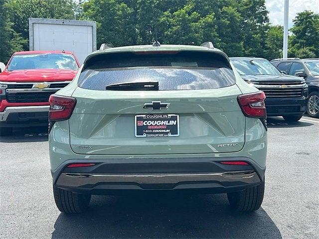 new 2025 Chevrolet Trax car, priced at $26,194