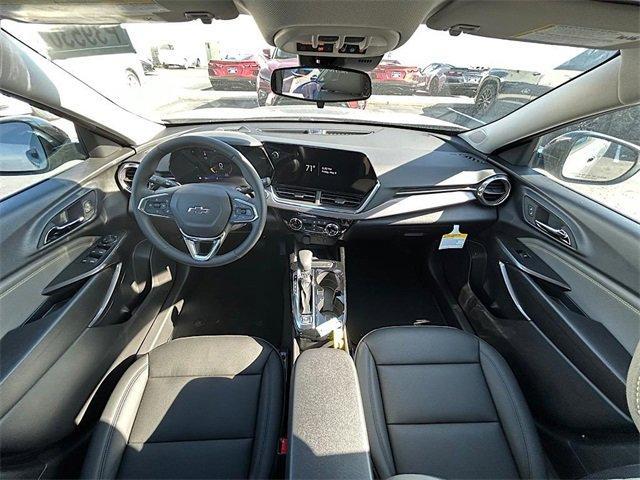 new 2025 Chevrolet Trax car, priced at $27,784