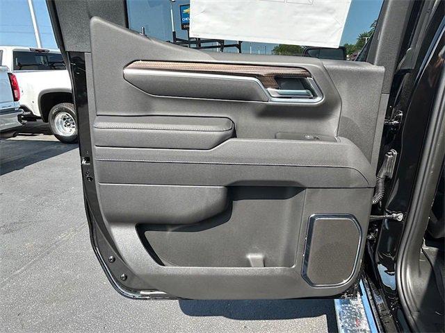 new 2025 Chevrolet Silverado 1500 car, priced at $61,988