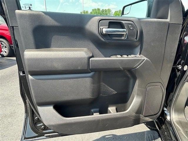 new 2025 Chevrolet Silverado 1500 car, priced at $51,988