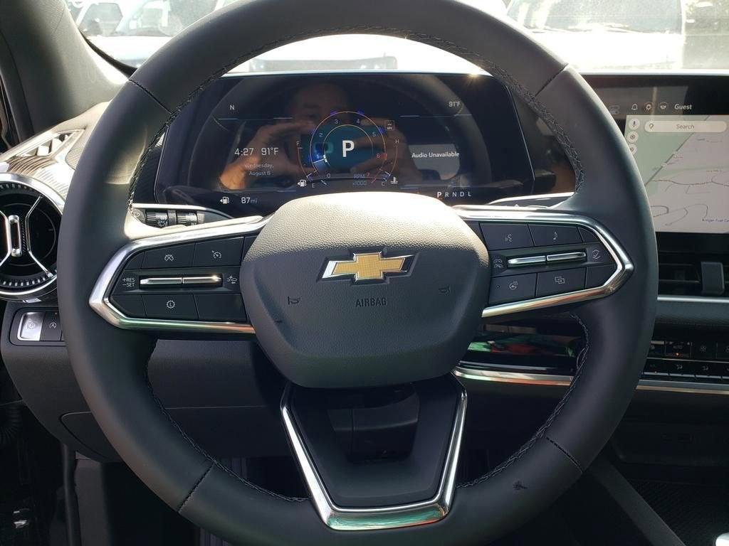 new 2026 Chevrolet Equinox car, priced at $32,990