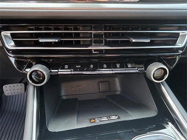 new 2026 Chevrolet Traverse car, priced at $47,644