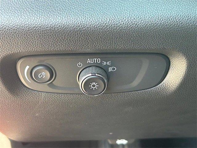 used 2023 Chevrolet Traverse car, priced at $35,175