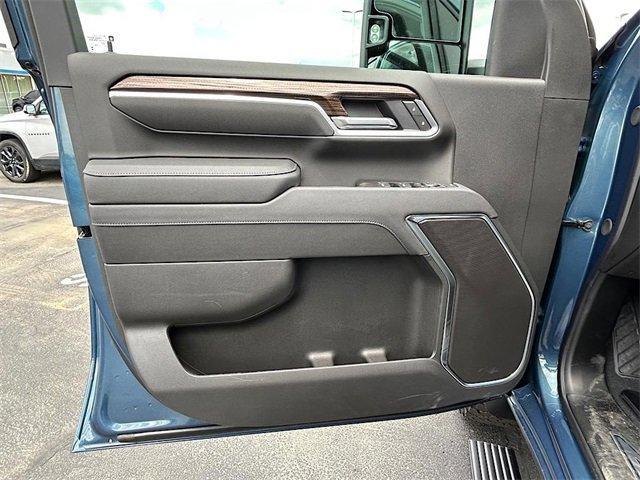 new 2025 Chevrolet Silverado 2500 car, priced at $67,749
