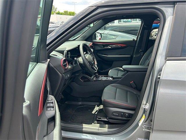 new 2025 Chevrolet TrailBlazer car, priced at $32,330