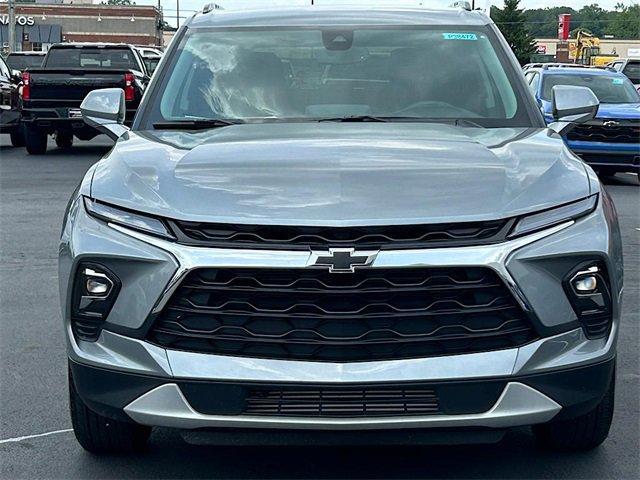 new 2025 Chevrolet Blazer car, priced at $38,860