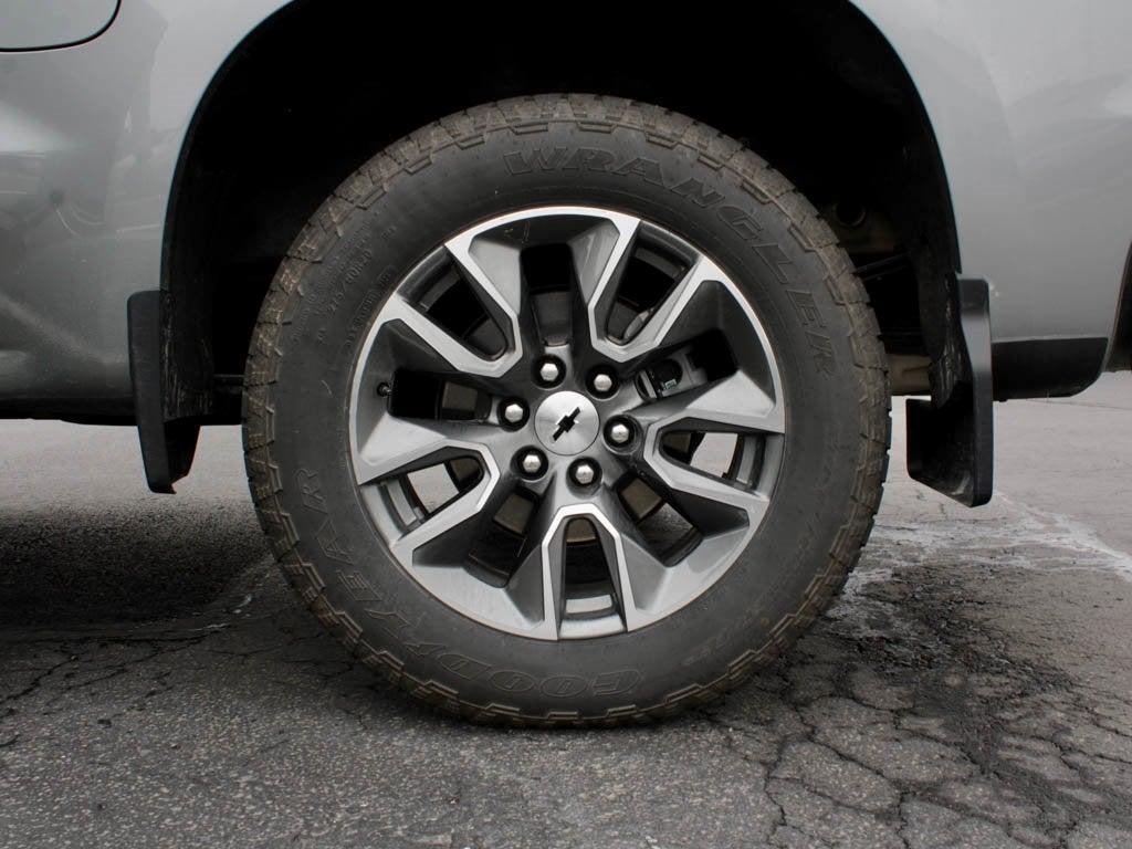 used 2025 Chevrolet Silverado 1500 car, priced at $55,595