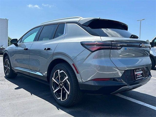 new 2025 Chevrolet Equinox EV car, priced at $39,900