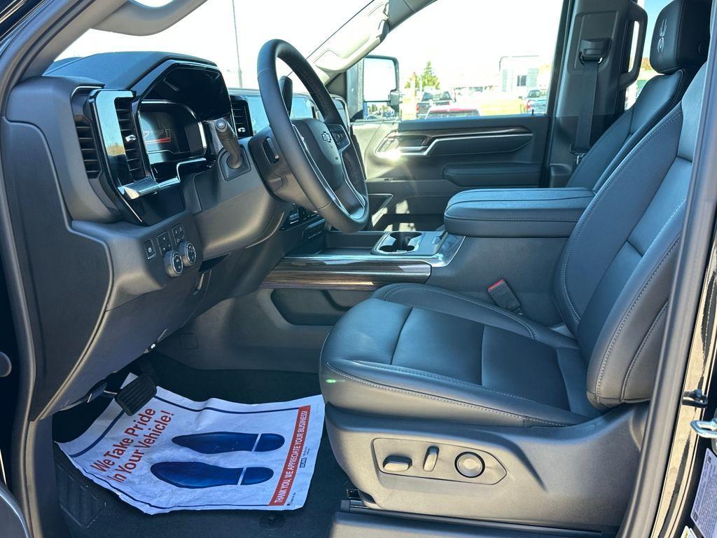 new 2025 Chevrolet Silverado 2500 car, priced at $93,988