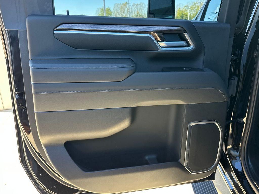 new 2025 Chevrolet Silverado 2500 car, priced at $93,988