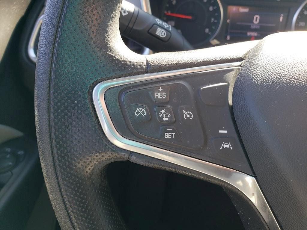 used 2022 Chevrolet Equinox car, priced at $17,481