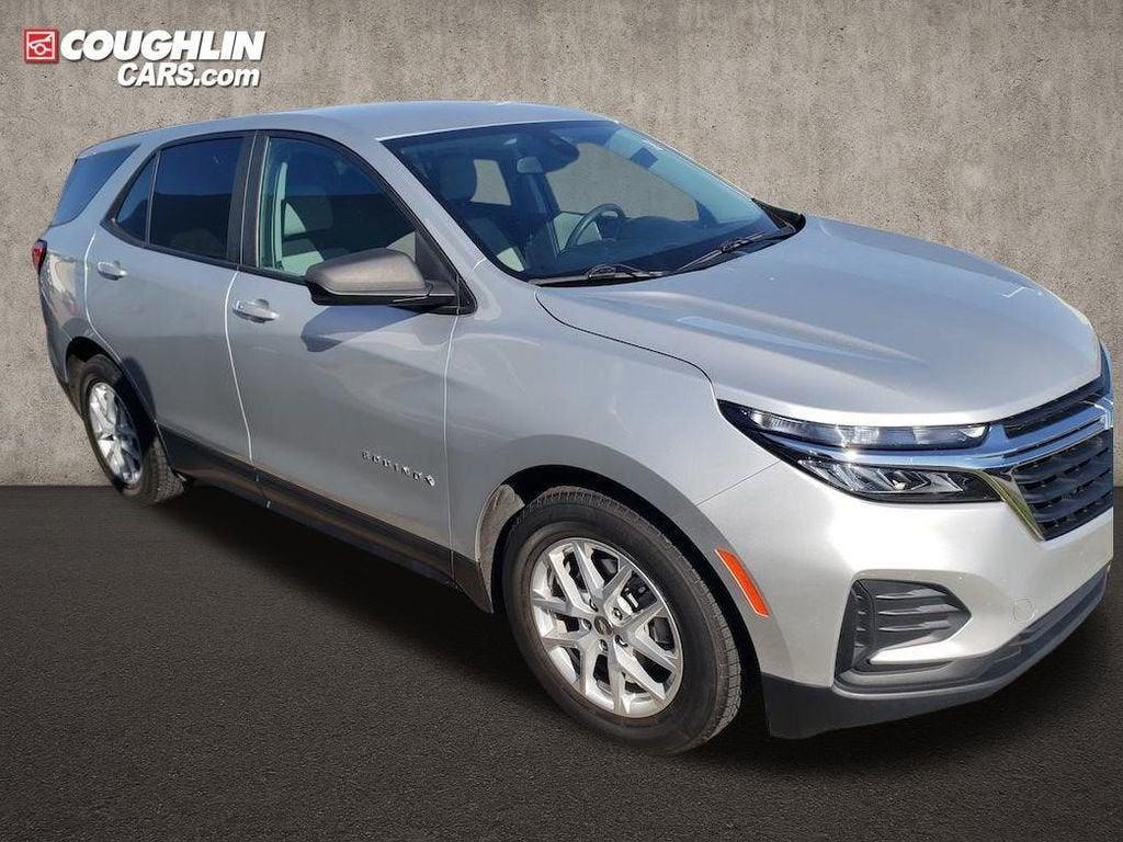 used 2022 Chevrolet Equinox car, priced at $17,481
