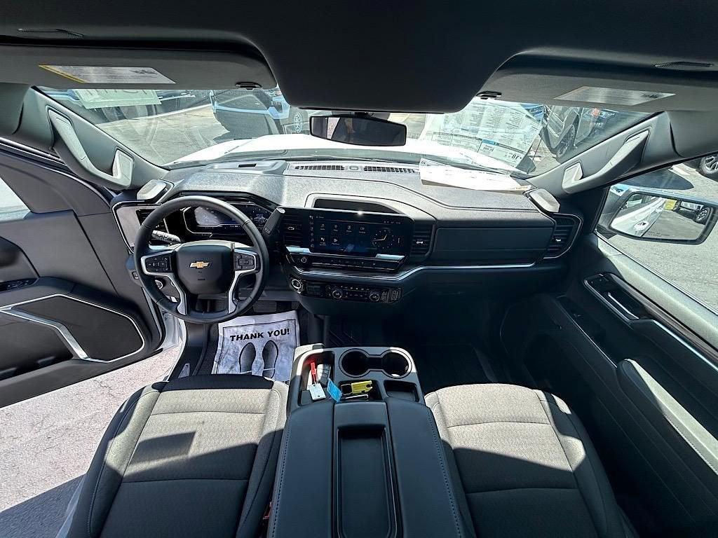 new 2025 Chevrolet Silverado 1500 car, priced at $47,900