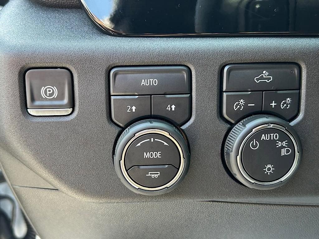 new 2025 Chevrolet Silverado 1500 car, priced at $47,900