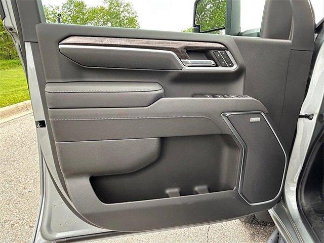 new 2025 Chevrolet Silverado 2500 car, priced at $71,824