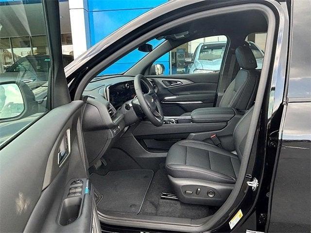new 2025 Chevrolet Traverse car, priced at $43,994