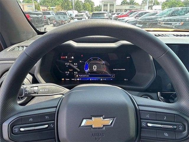 new 2025 Chevrolet Colorado car, priced at $39,135