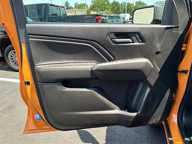 new 2025 Chevrolet Colorado car, priced at $39,135
