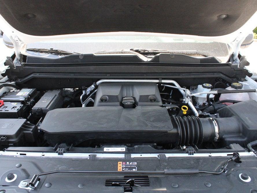 new 2025 Chevrolet Colorado car, priced at $39,955