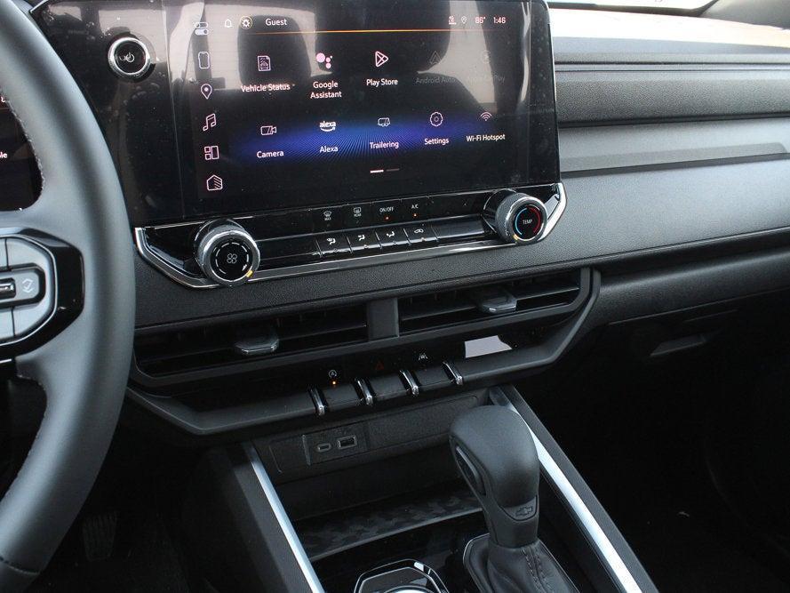 new 2025 Chevrolet Colorado car, priced at $39,955