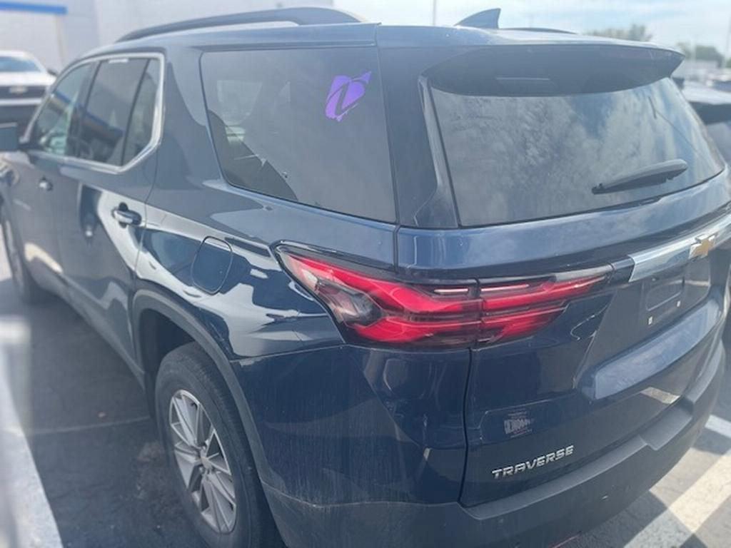 used 2022 Chevrolet Traverse car, priced at $27,505