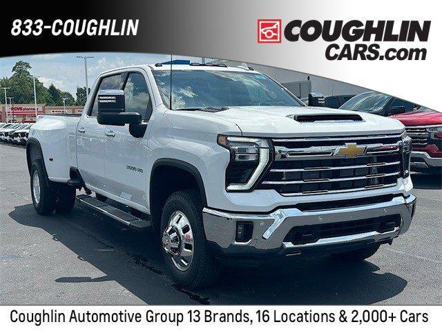 new 2025 Chevrolet Silverado 3500 car, priced at $86,264