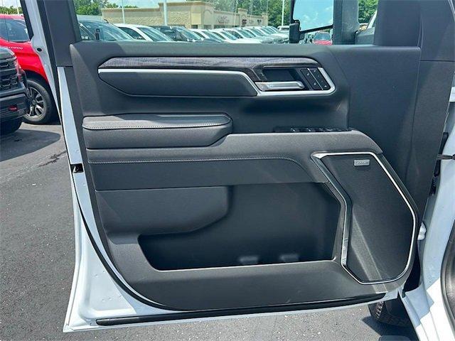 new 2025 Chevrolet Silverado 3500 car, priced at $86,264