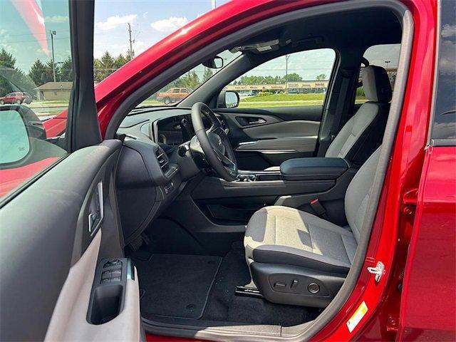 new 2025 Chevrolet Traverse car, priced at $45,489