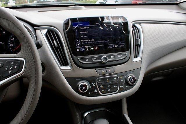 new 2025 Chevrolet Malibu car, priced at $26,999
