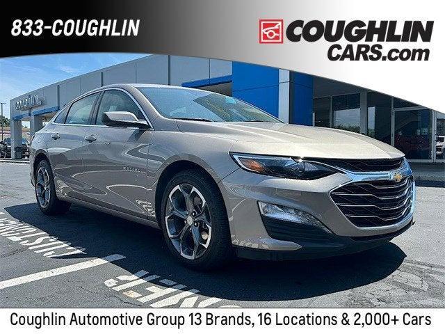 new 2025 Chevrolet Malibu car, priced at $26,999