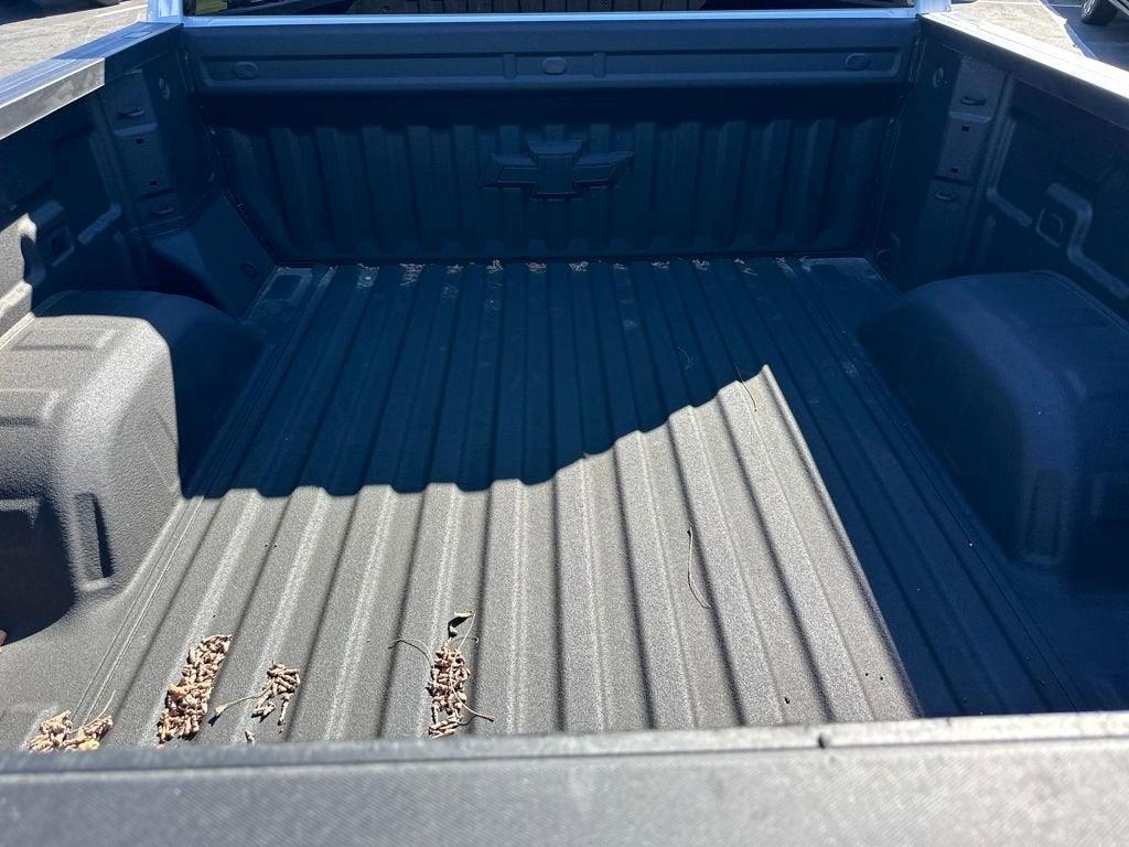 new 2025 Chevrolet Silverado 1500 car, priced at $44,238