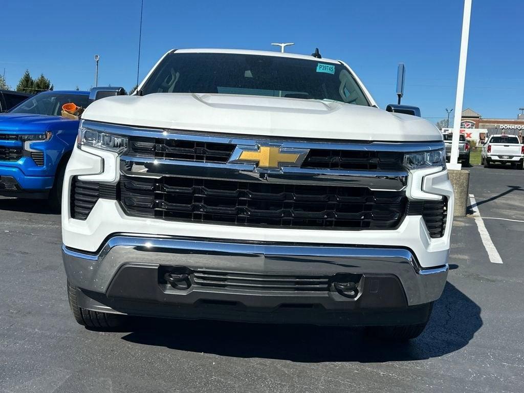 new 2025 Chevrolet Silverado 1500 car, priced at $44,238