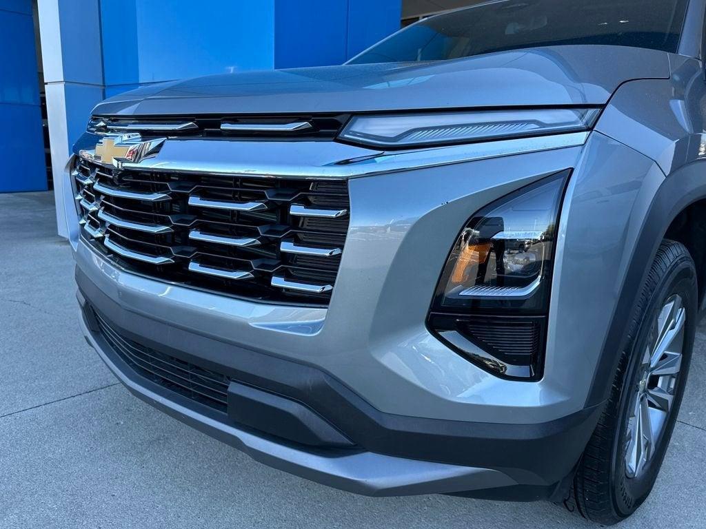 new 2026 Chevrolet Equinox car, priced at $32,045