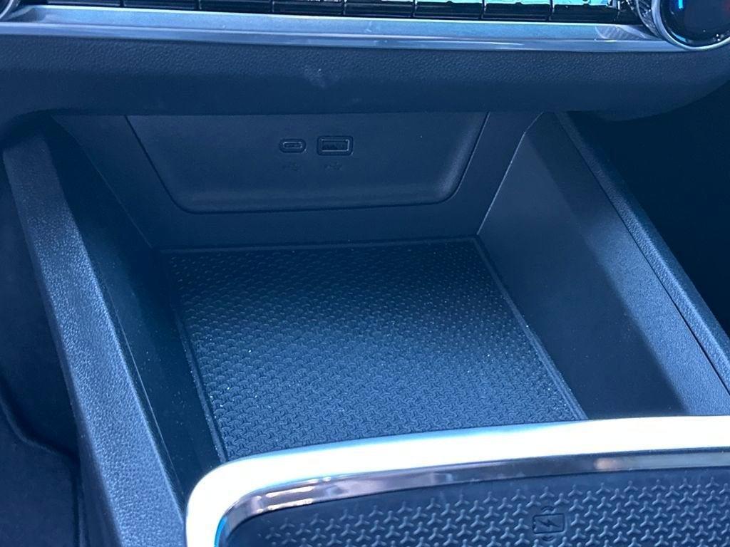 new 2026 Chevrolet Equinox car, priced at $32,045