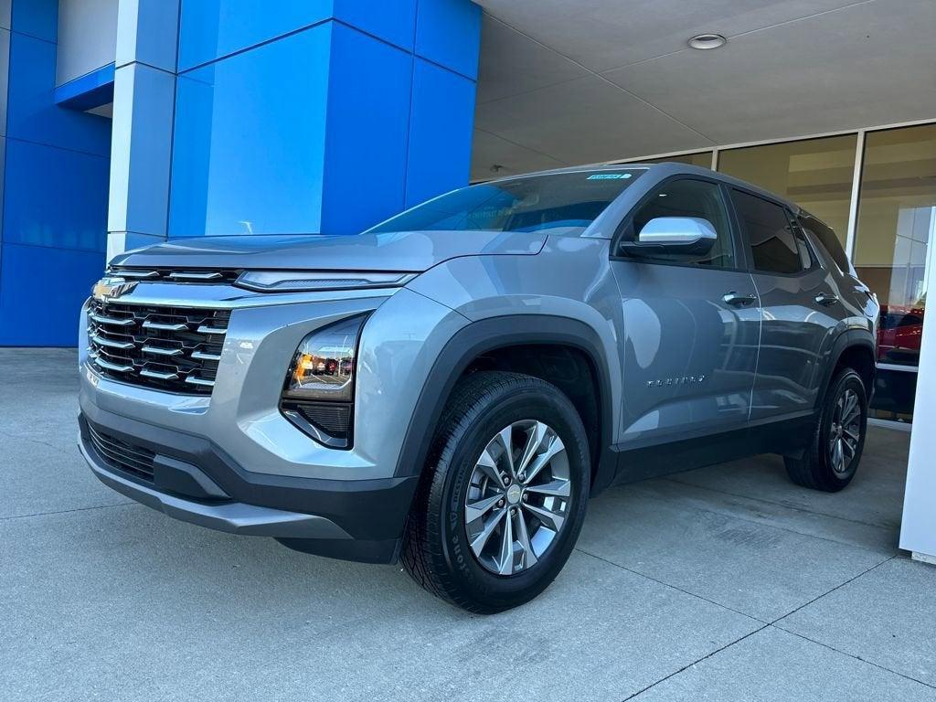 new 2026 Chevrolet Equinox car, priced at $32,045