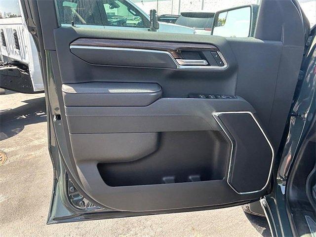 new 2025 Chevrolet Silverado 1500 car, priced at $62,619