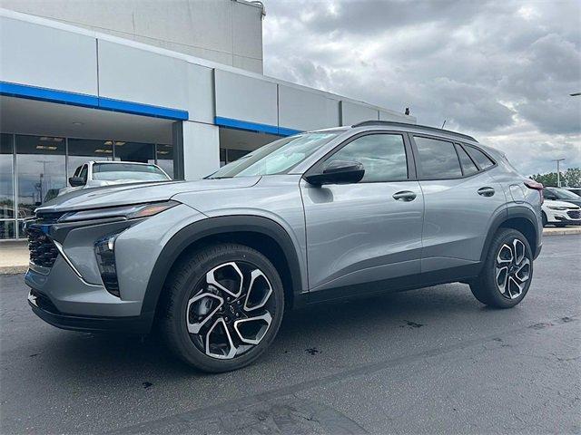 new 2025 Chevrolet Trax car, priced at $27,085
