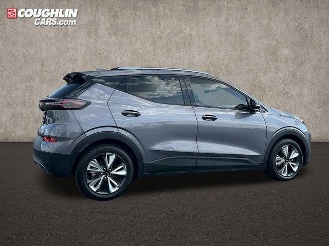used 2022 Chevrolet Bolt EUV car, priced at $16,797