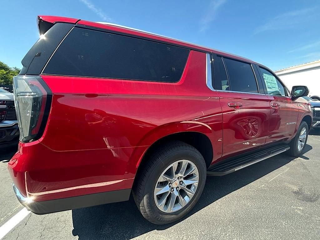 new 2025 Chevrolet Suburban car, priced at $87,210
