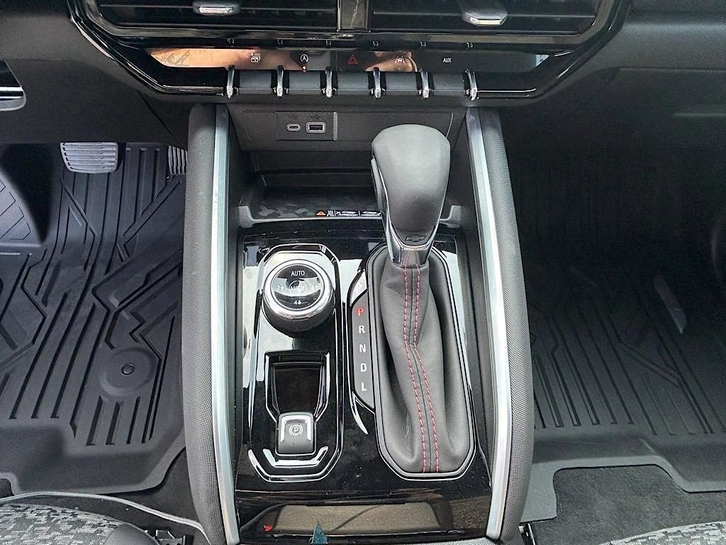 new 2026 Chevrolet Colorado car, priced at $44,999