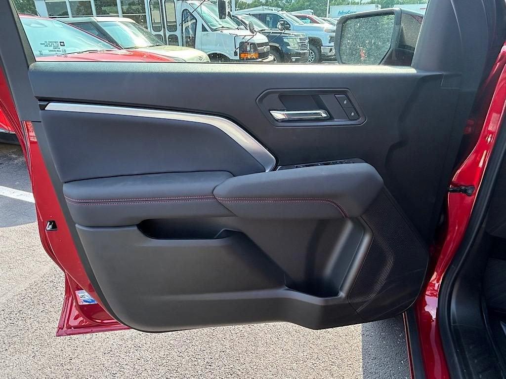 new 2026 Chevrolet Colorado car, priced at $44,999