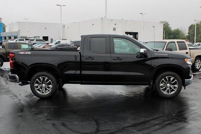 new 2025 Chevrolet Silverado 1500 car, priced at $51,995